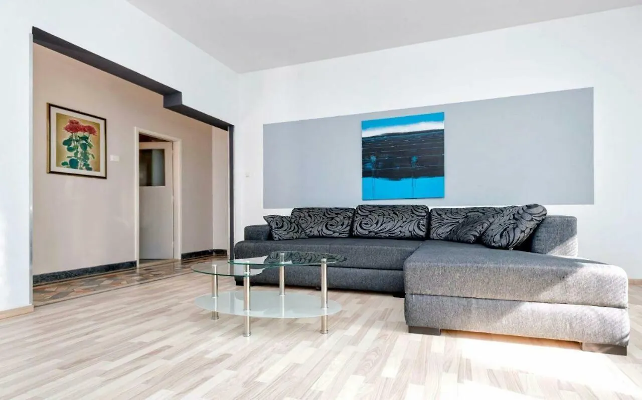 Apartment Maja Split